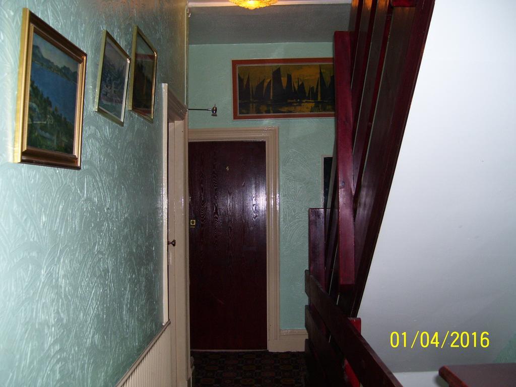 St Andrews Guesthouse Блекпул Екстериор снимка