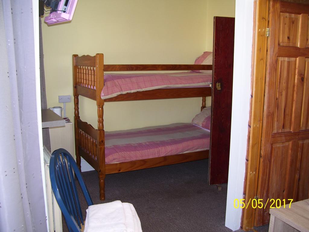 St Andrews Guesthouse Блекпул Екстериор снимка
