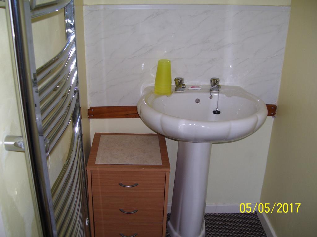 St Andrews Guesthouse Блекпул Екстериор снимка
